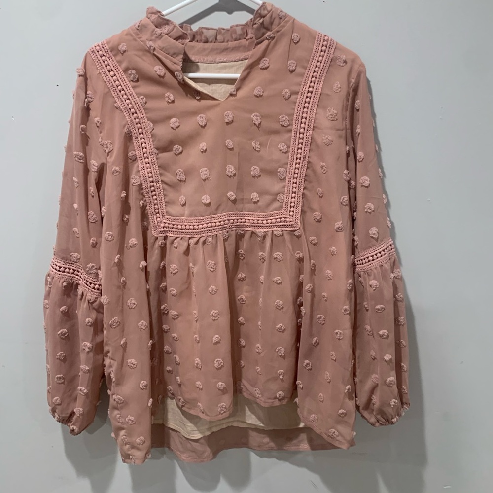 Women’s Blush Pink V-Neck Long Sleeve Blouse